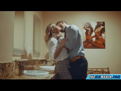 ❤️ Ko vas prsata blondinka zapelje na javnem stranišču ❤❌ Porno fb pri nas sl.ixiporn.ru